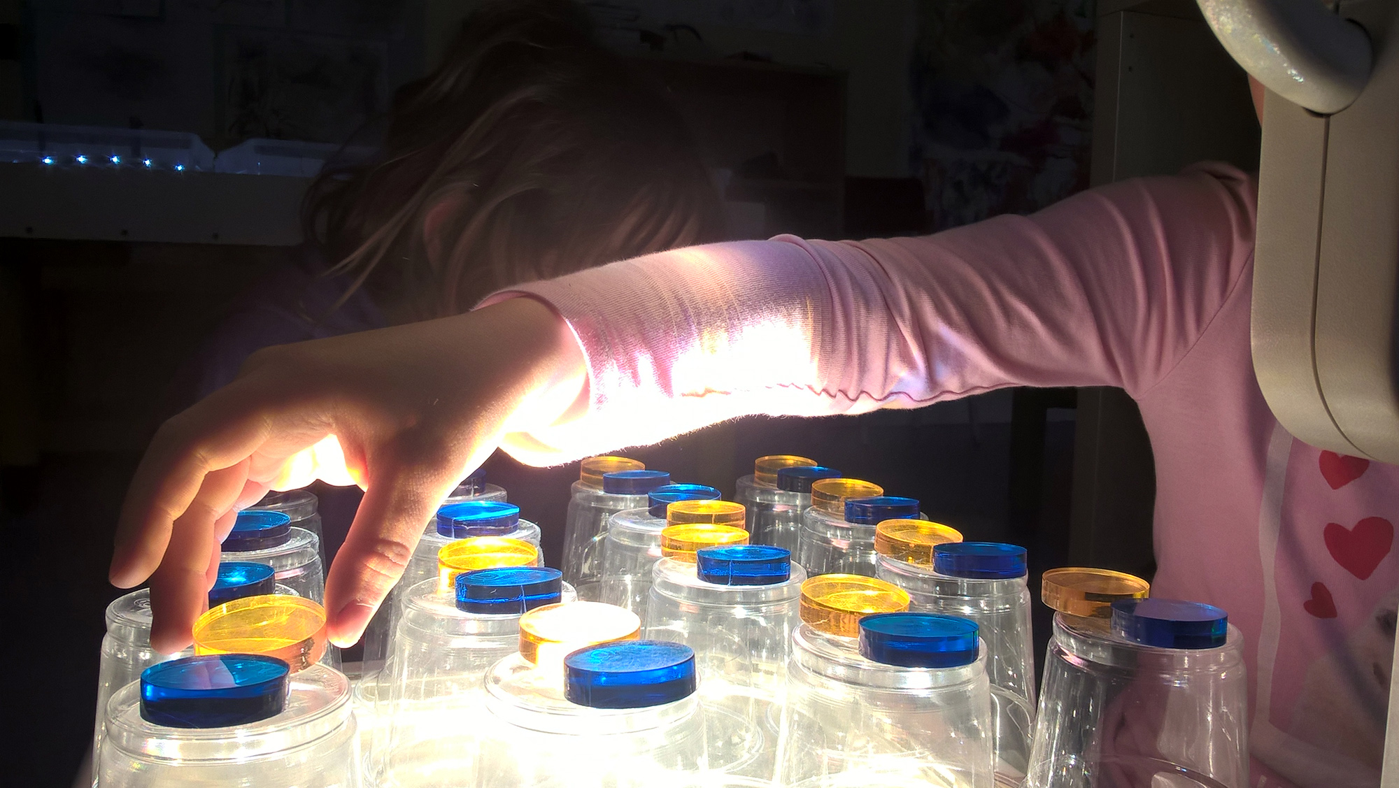 Esperimenti luce e plexiglass